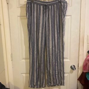 SOLD***3/$15***Old Navy NWOT Women's Blue Pinstripe Pants Size XXL